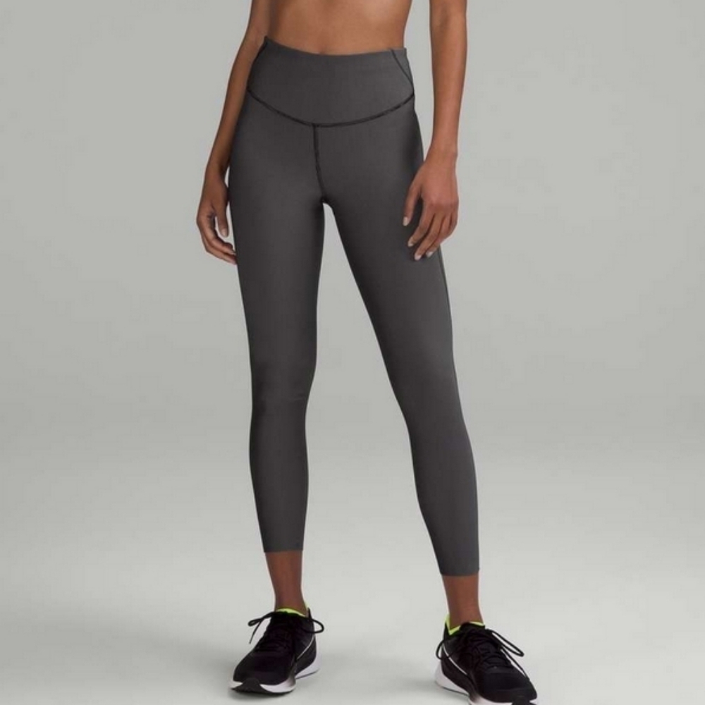 NWT Lululemon Base Pace High Rise Tight 25" 4 Two-toned Ribbed Black / Gull Grey